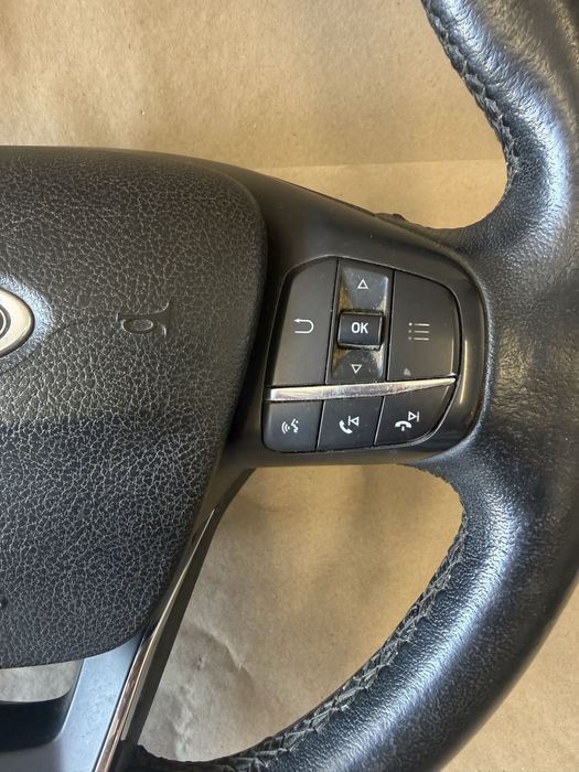 Волан за Ford Transit 2014-2020 ( Оригинален OEM ) ( Волан с Айрбег ) ( Мулти \ Темпомат )