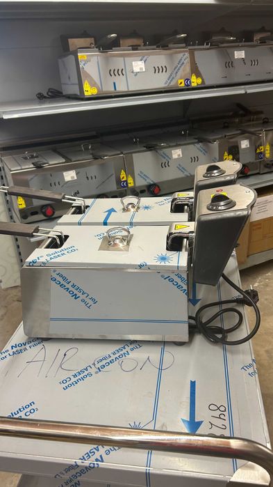 Двоен Електрически Фритюрник 3 + 3 литра