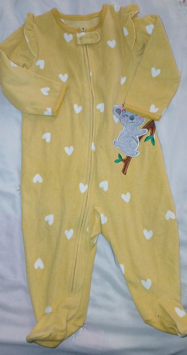 Продам тёплые комбинезон для новорождённого