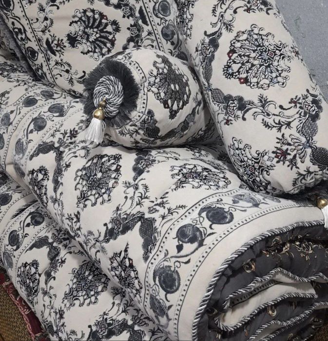 Koʻrpa koʻrpacha matras yostiq