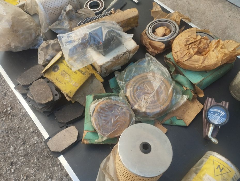 Части за лада / цената е за всичко