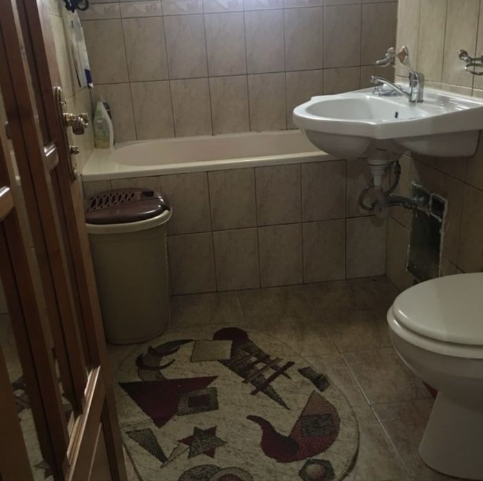 Apartament 2 camere semidecomandat