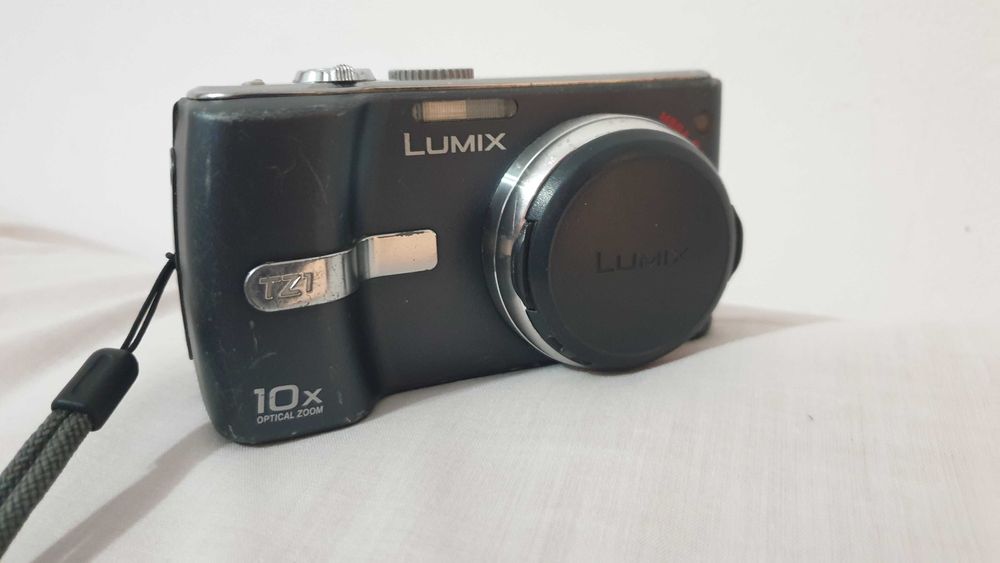 фотоапарат Panasonic Lumix DMC TZ1