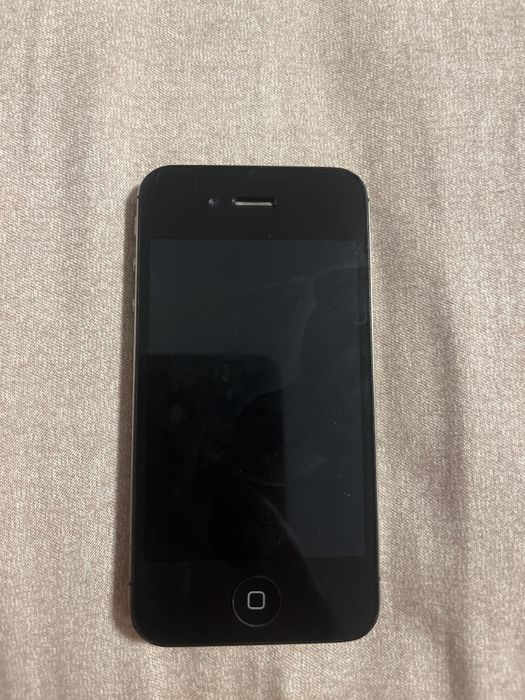 IPhone 4s black