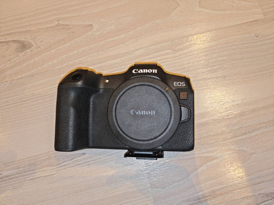 Безогледален фотоапарат Canon - EOS R8, 24.2MPx, Black + 2 бр.  Батерии  LP-E17