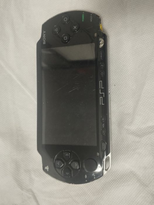 Assalom alekum Psp Sotiladi Original Fat 1000 model