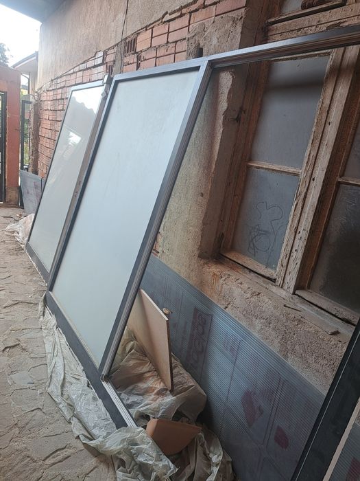 Дограма PVC Паравани  поползвана 1 бр