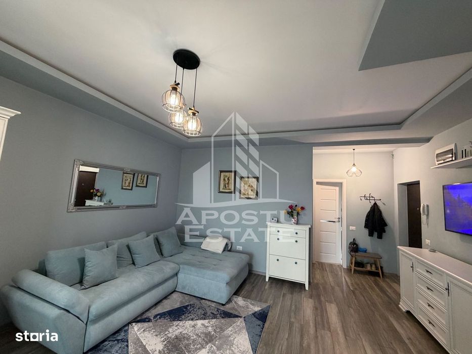 Apartament cu 2 camere de vânzare, 2 locuri de parcare, Dumbravita