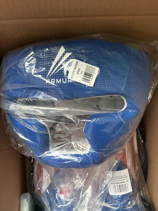 Echipament complet pentru MMA