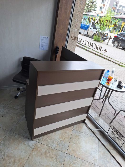 Рецепция     бюро