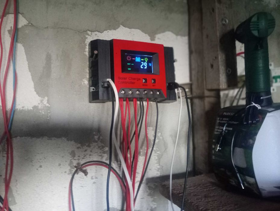 Sistem fotovoltaic complet- curent gratis
