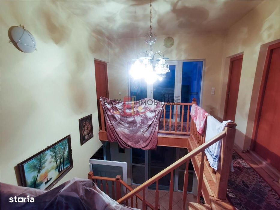 Casa, Vila, 3 camere, 2 bai, 7 km de centrul orasului, Bardesti,Targu