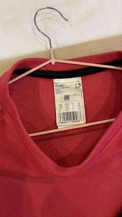 Кофта reebok красная