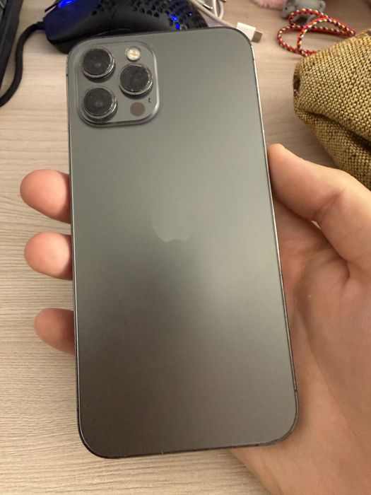Продам iphone 12 pro max