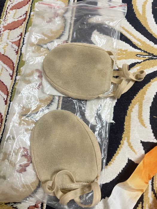 Чешки для гимнастики