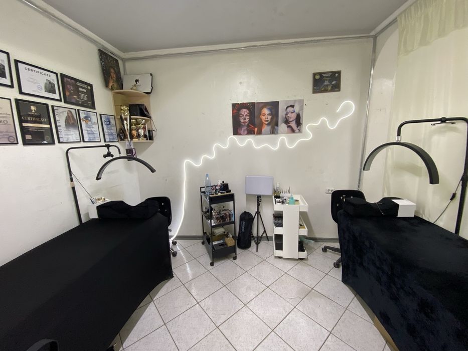 Продам салон Сатпаева 105