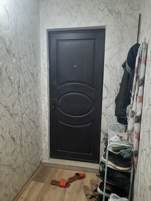 Продаётся 2х комнатная квартира