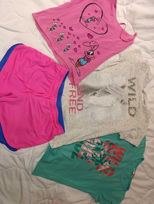 146/152 Лот летни дрешки за момиче блузки и къси панталони