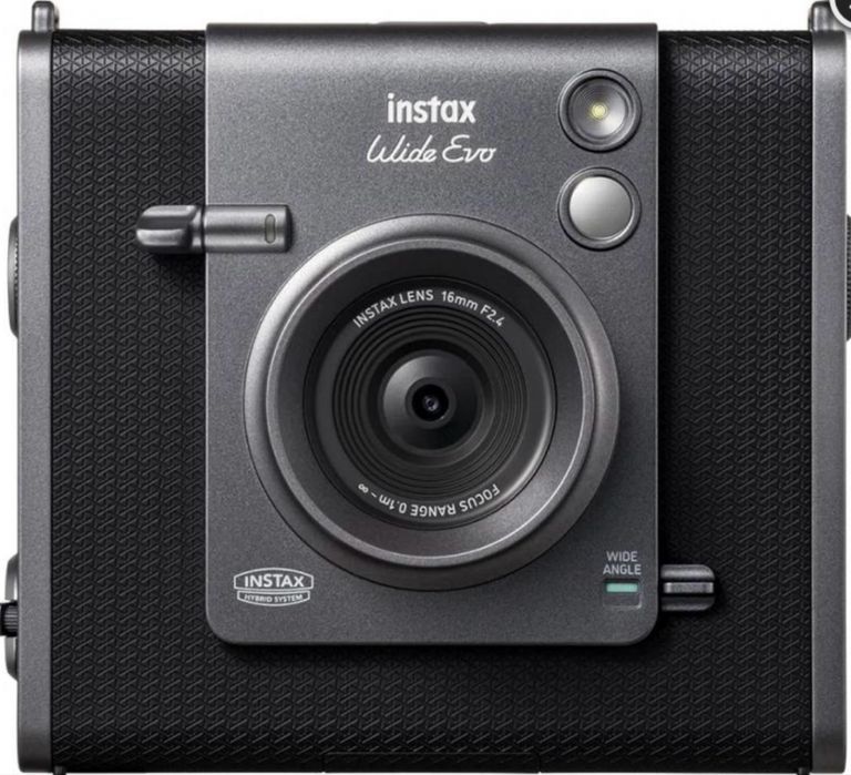 Моментен фотоапарат Fujifilm Instax Wide Evo