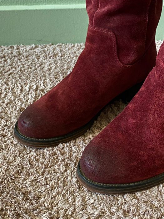 Новые замшевые сапоги