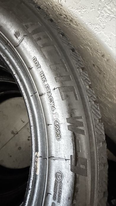 Шины 225/55/19 Anchee Arctic W-9