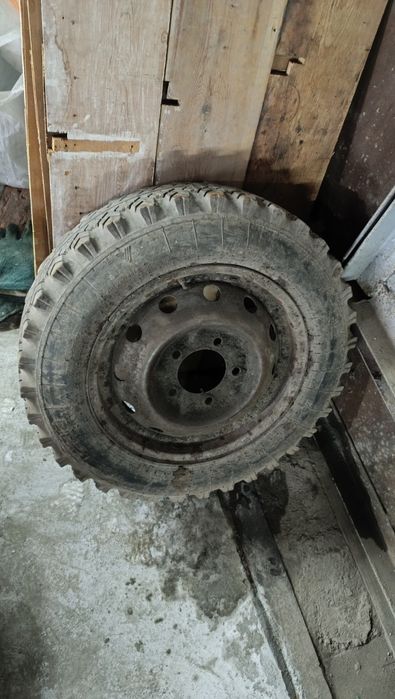 Нива, колёса б/у в сборе