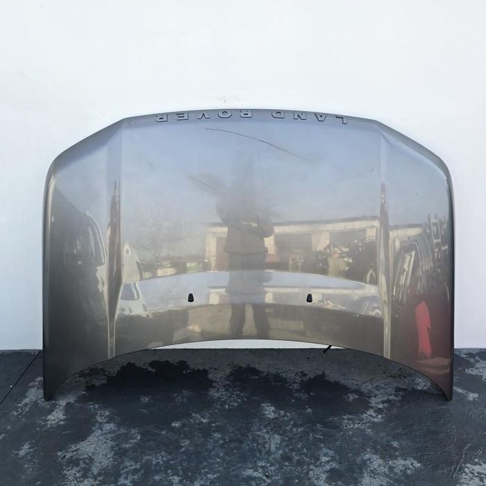 Capota motor cu defect Land Rover Freelander 2