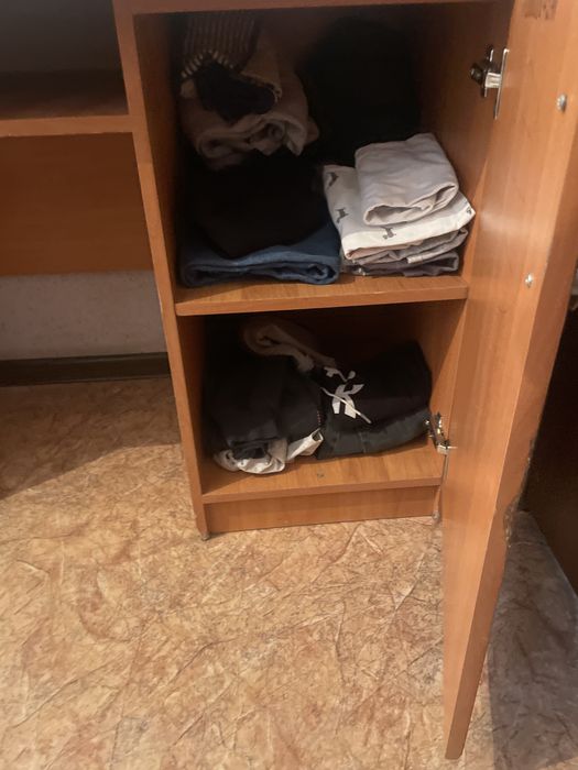 Стол бесплатно отдам