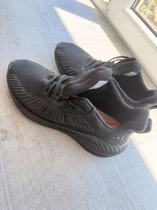 Adidas черни маратонки