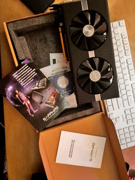 Продам видео карту Rx580