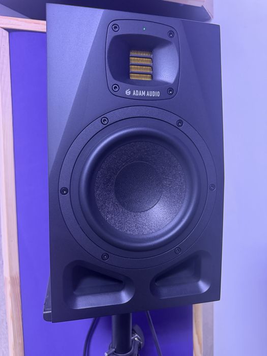 Monitoare studio Adam Audio A7V