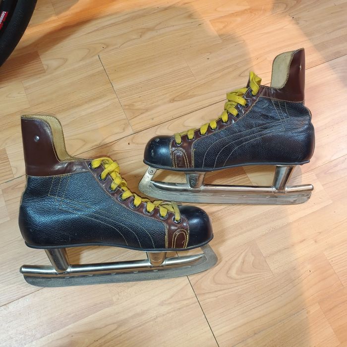 Patine piele made in Czehoslovakia