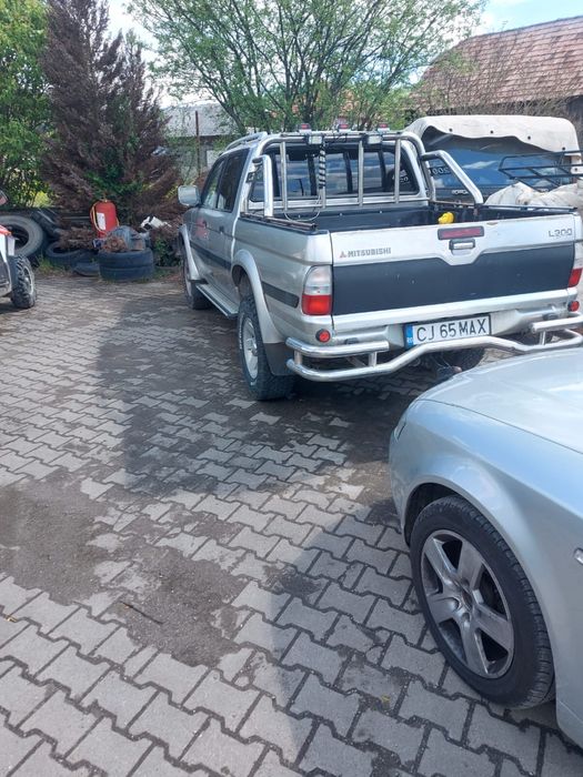 Mitsubishi l200 2004 133cp