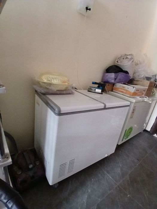 Muzlatkichlar sotiladi