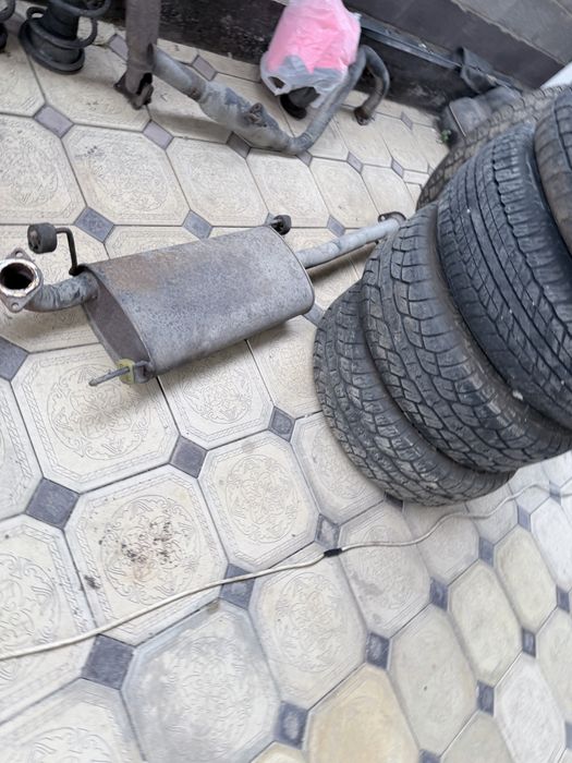 Запчасти для 4 Runner 215 кузов