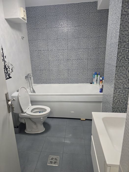Inchiriez apartament 2 camere, Tomis Plus Constanța.