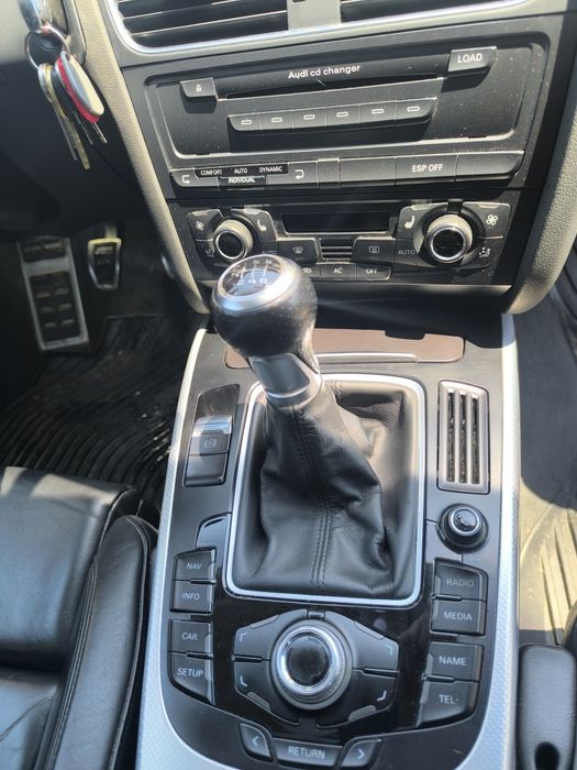 Audi A4 B8 3000кубика