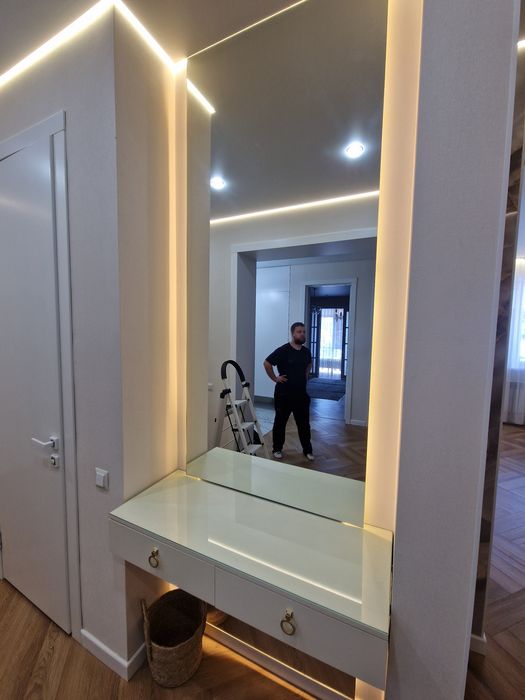 Нарезка зеркал и стекла