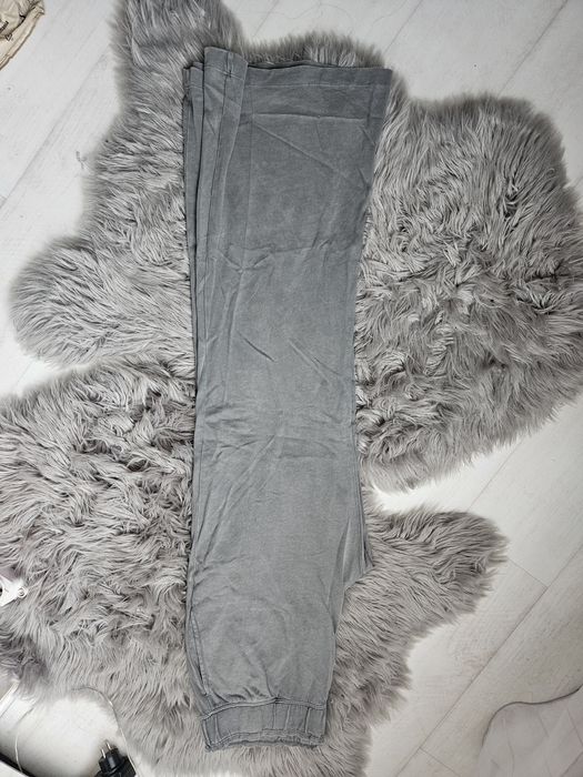 Pantaloni trening zara