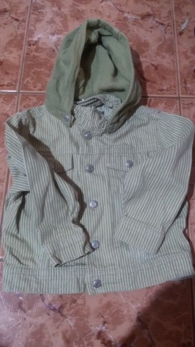 Пролетно дънкено яке