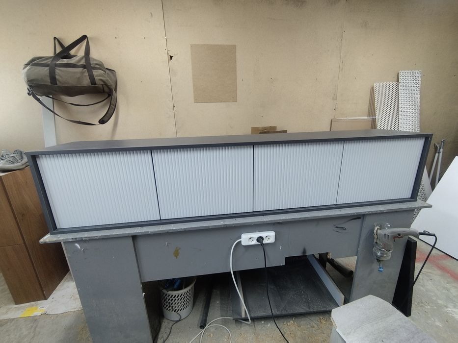 Тумба под телевизор