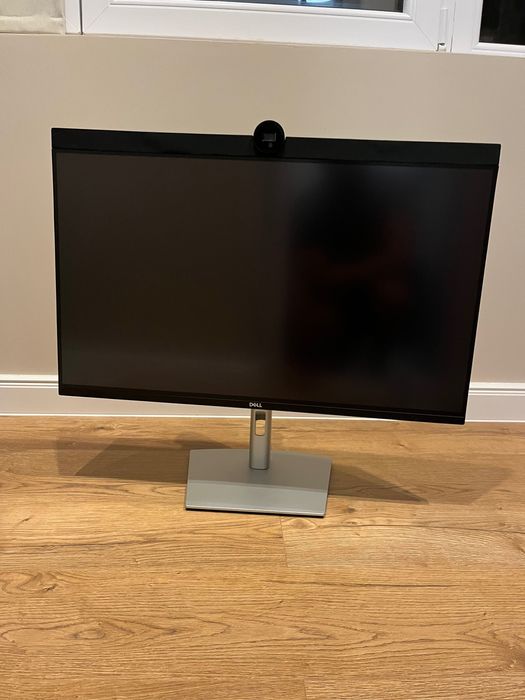 Dell UltraSharp U3223QZ 31.5-инчов 4K монитор с гаранция