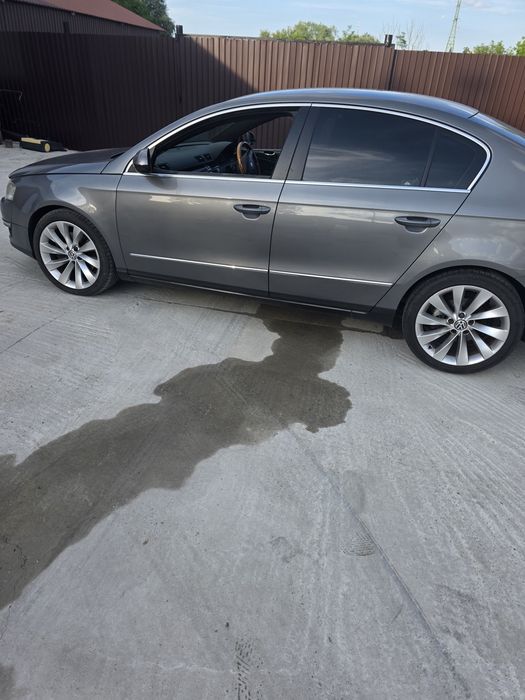 Dezmembrez vw Passat b6 1.9 2.0 dsg