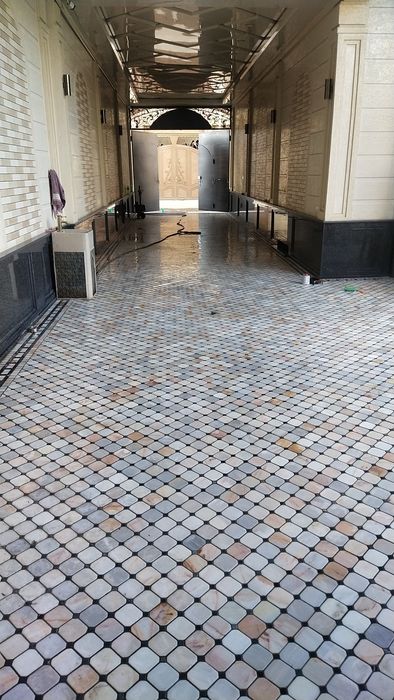 Мойка брусчатки фасада чистка соколь мрамор гранит