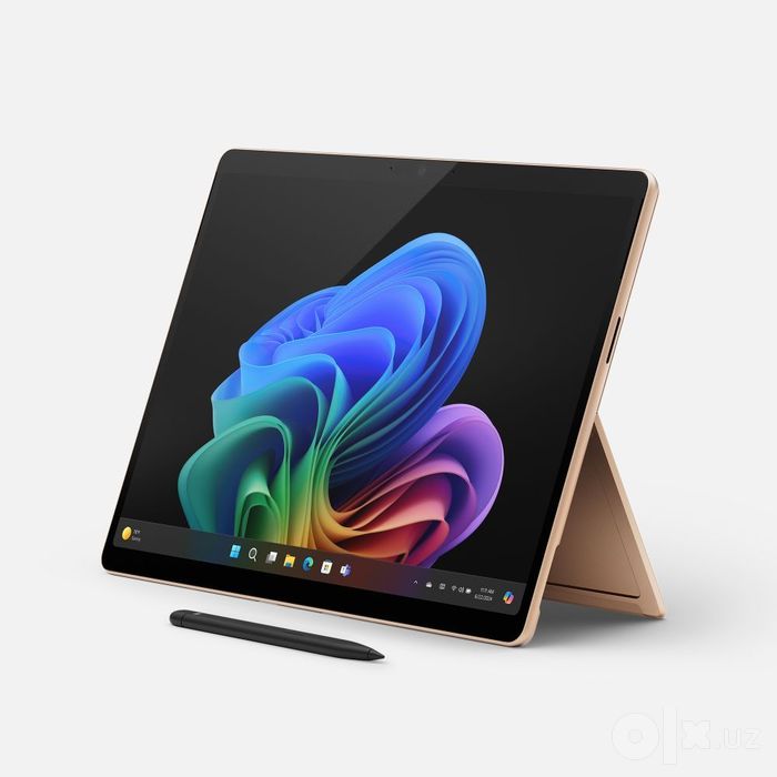 Microsoft Surface Pro 11 (Snapdragon X Elite | LPDDR5x 16 GB)
