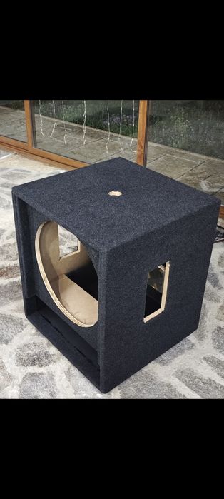 Бас Каси 18" Oberton 18XB700