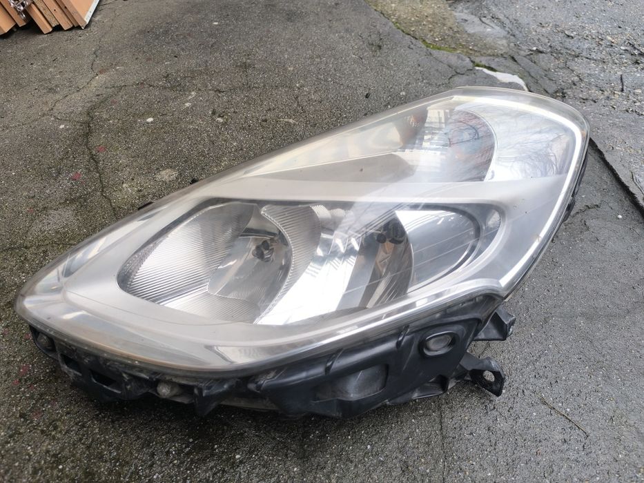 Far stanga Renault Clio 3 facelift