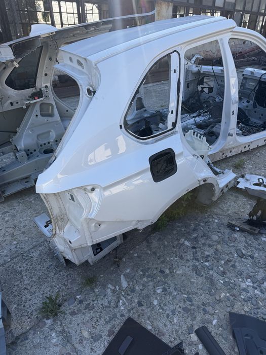 Заден панел бмв х5 ф15 (zaden panel bmw x5 f15)