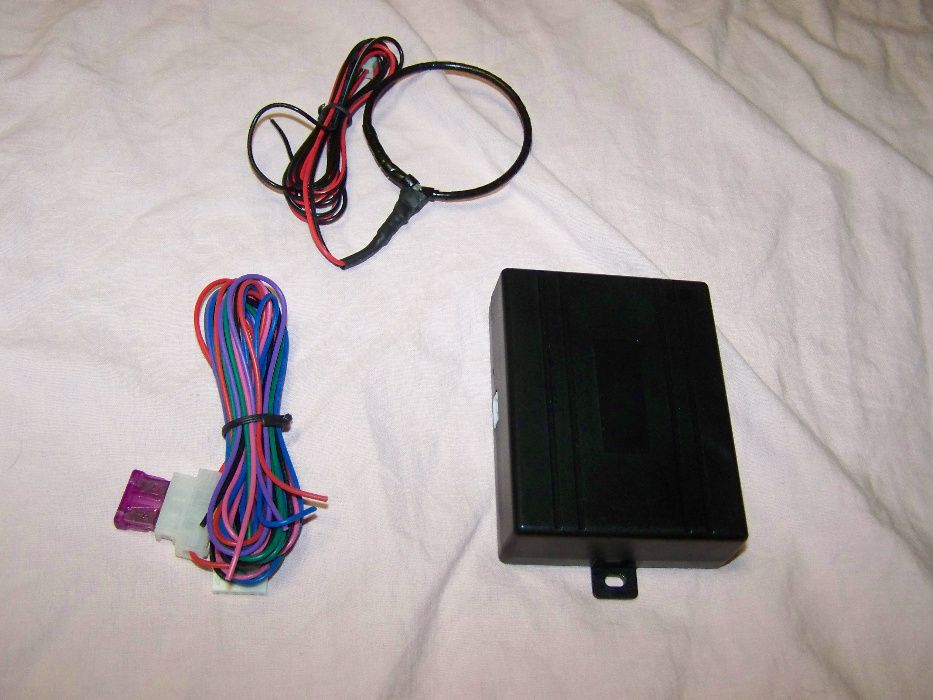 Modul bypass cheie auto cu cip necesar pentru montarea alarmelor...