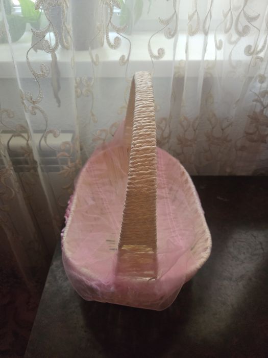 Продам 2 корзины